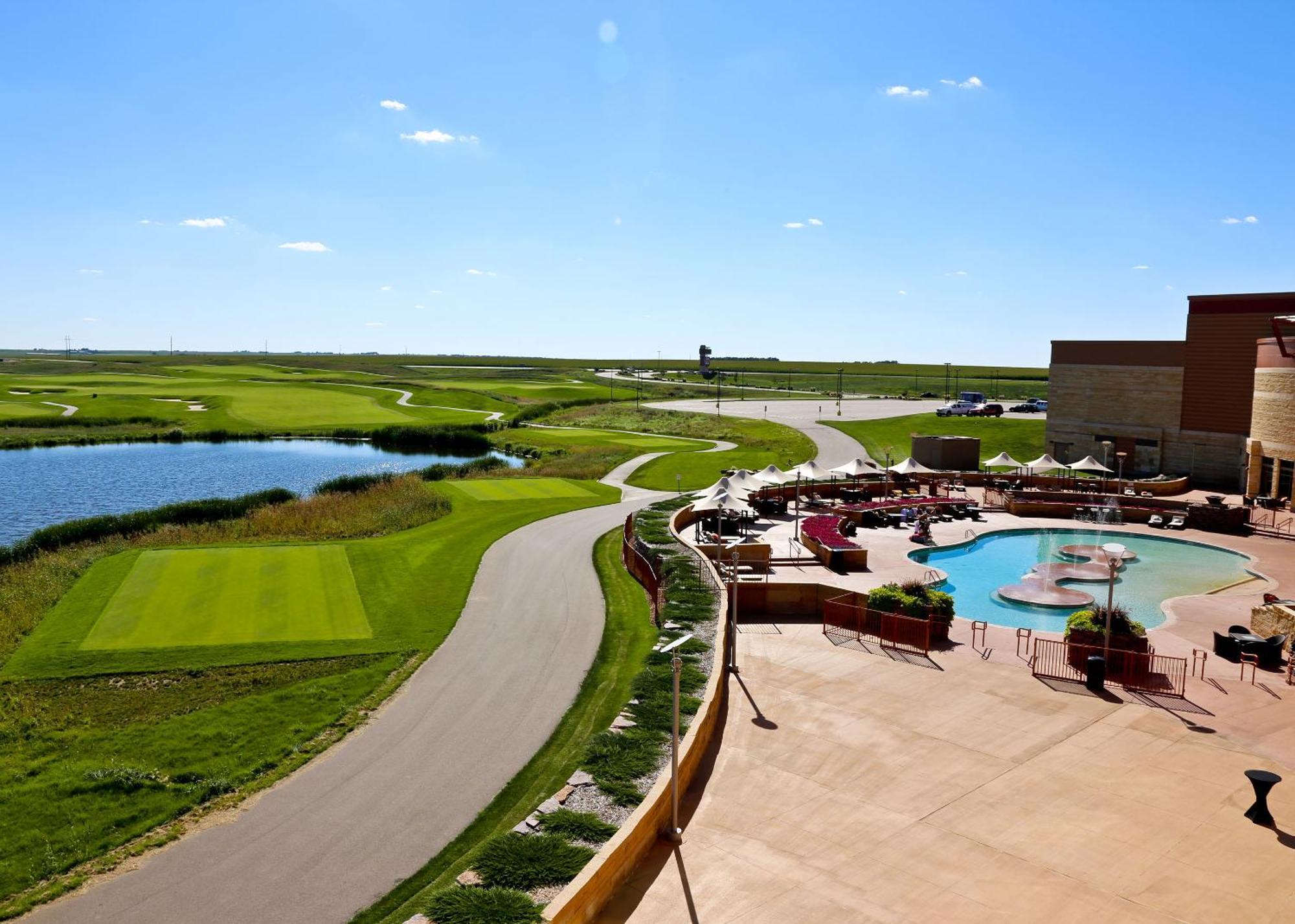 Grand Falls Casino & Golf Resort Larchwood Екстериор снимка