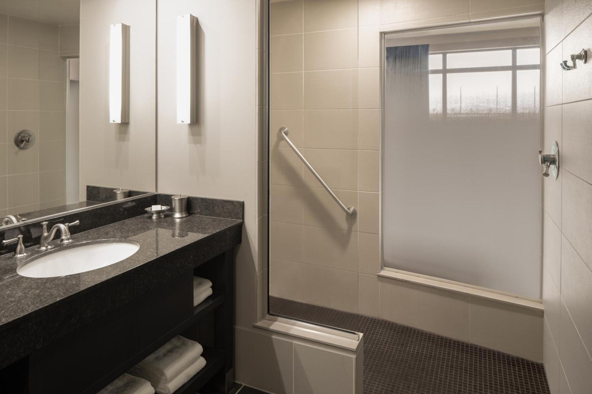 Grand Falls Casino & Golf Resort Larchwood Екстериор снимка